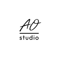 Studio @aleoltramari de Alessandra O.
