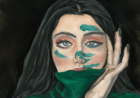 Mulher com a mão no rosto e agasalho verde