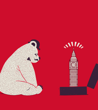 Traveler Tourist Big Ben Bear UK