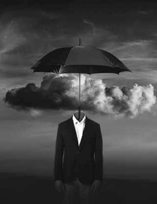 RM Homem Guarda-chuva