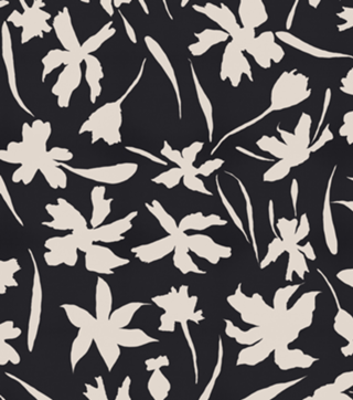 FLOWERS WHITE BLACK