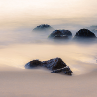 Pedras no mar